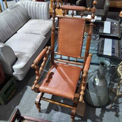 DEXTER ROCKER
