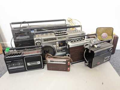 RADIOS