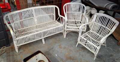 CANE LOUNGE SET