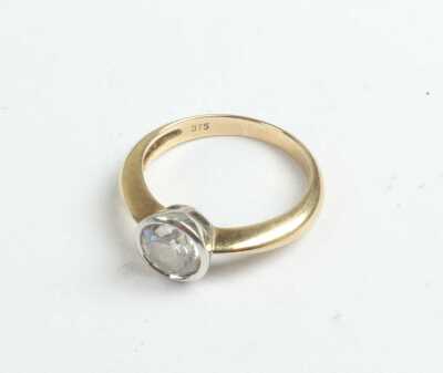 GOLD RING