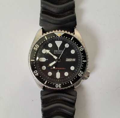 SEIKO WRISTWATCH