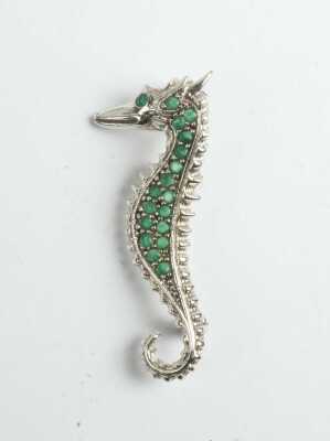 SILVER SEAHORSE