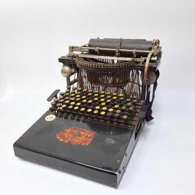 TYPEWRITER