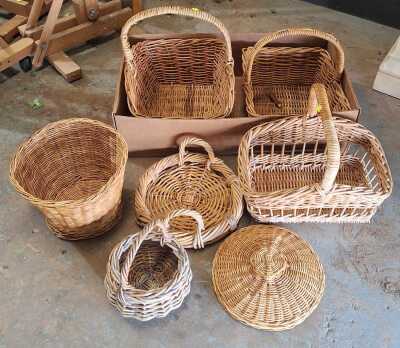 BASKET LOT