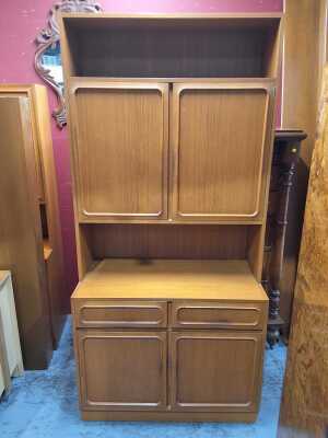 WALL UNIT