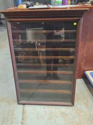 DISPLAY CABINET