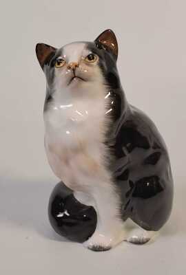 DOULTON FIGURE