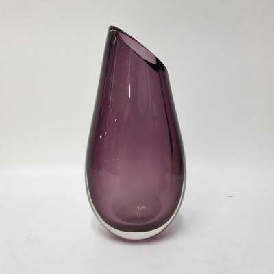 STUDIO GLASS
