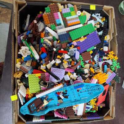 LEGO