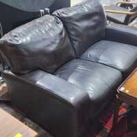 LOUNGE SUITE - 2