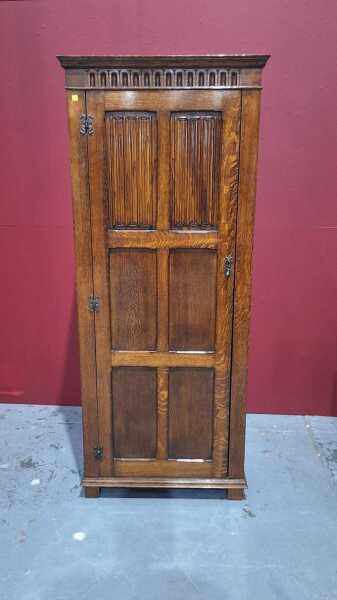 LINEN PRESS