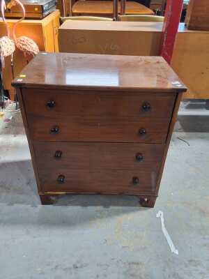 DRINKS CABINET