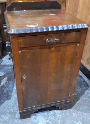 BEDSIDE CABINET
