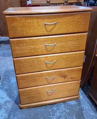 CHEST OF DRAWERS