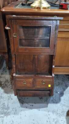 Hanging Cabinet