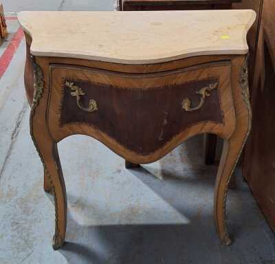 BOMBE SIDE TABLE