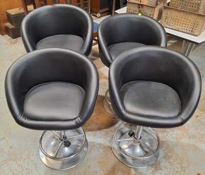 BARSTOOLS