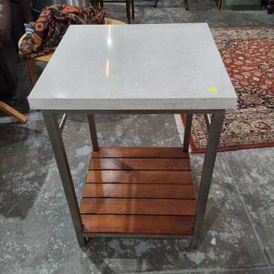 BAR TABLE