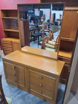 Dressing Chest