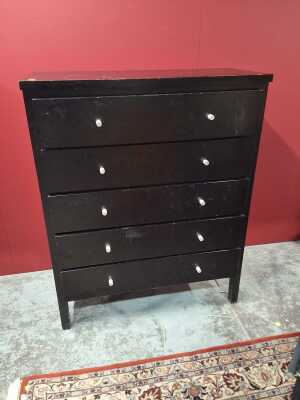 CHEST OF DRAWERS