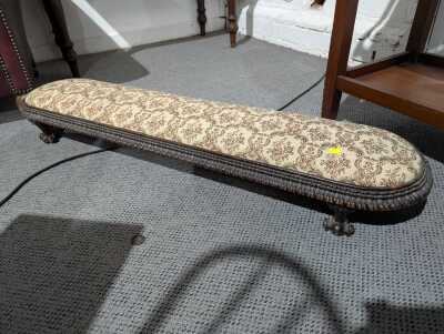 PRAYER STOOL