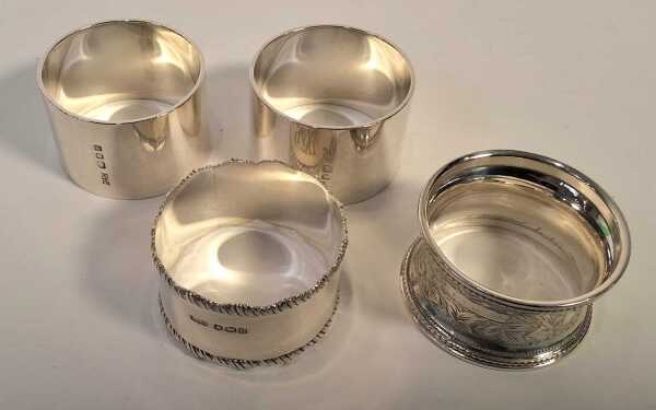 SILVER NAPKIN RINGS