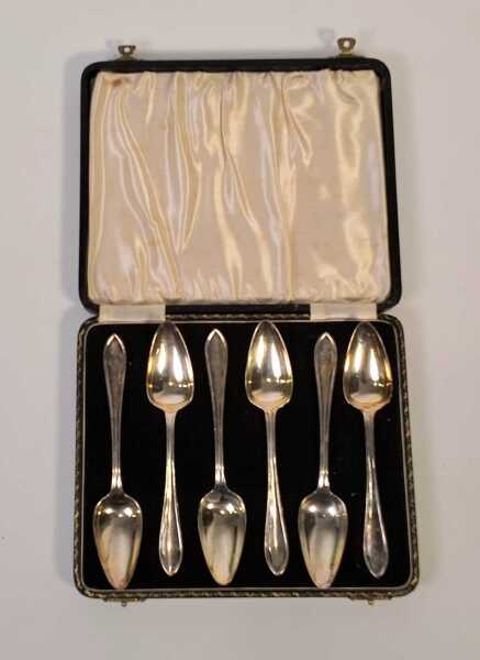 SILVER SPOONS