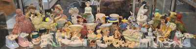 NOVELTY CERAMICS