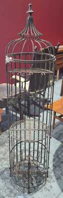34 · BIRDCAGE MINIBAR