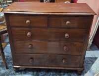 CHEST OF DRAWERS