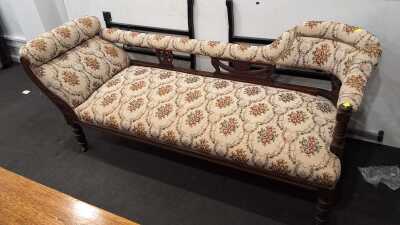 Chaise Lounge