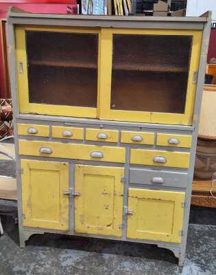 Kitchen Cabinet