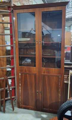 Display Cabinet
