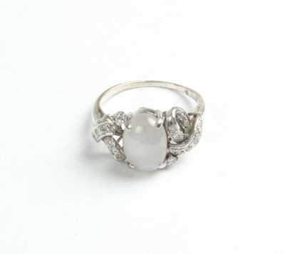 GOLD SAPPHIRE RING
