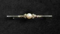 GOLD BROOCH