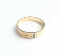GOLD RING