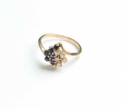 GOLD RING