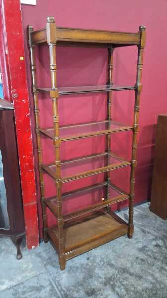 SHELVING UNIT