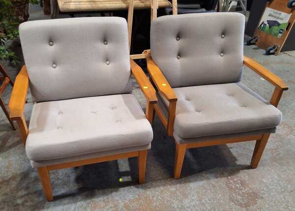 PAIR OF ARM CHAIRS