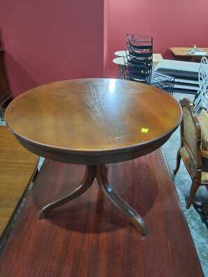 Lamp Table