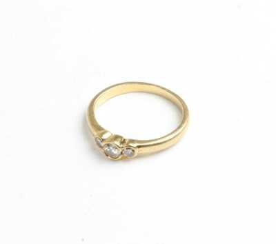 Gold & Diamond Ring