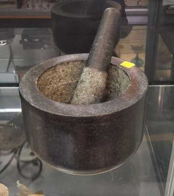 Mortar & Pestle