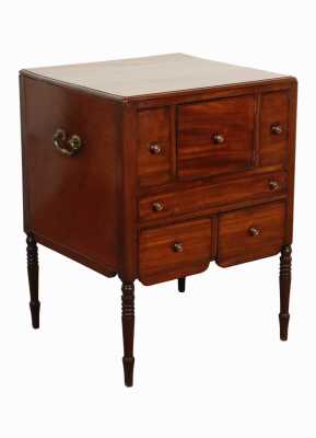 Gentleman'S Washstand