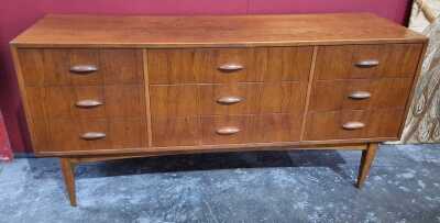 Sideboard