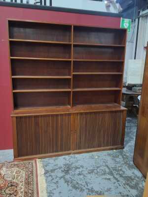 Wall Unit