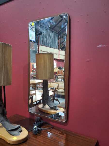 WALL MIRROR