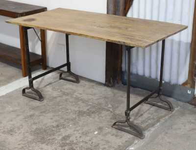 57 · DINING TABLE