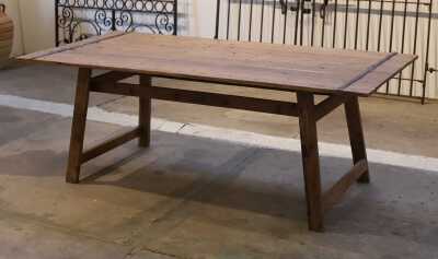 62 · DINING TABLE