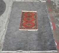 RUGS