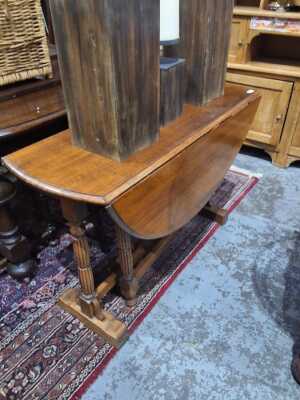 Dropside Table